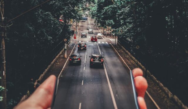 Ayvalık'ta araba kiralama hizmetleri sayesinde Ayvalık tatilinizi daha konforlu ve lüks geçirin