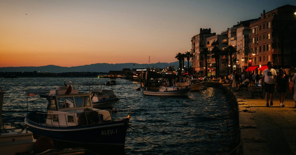 Ayvalık pansiyonları ile eşsiz bir Ege tatiline hazırlanın!