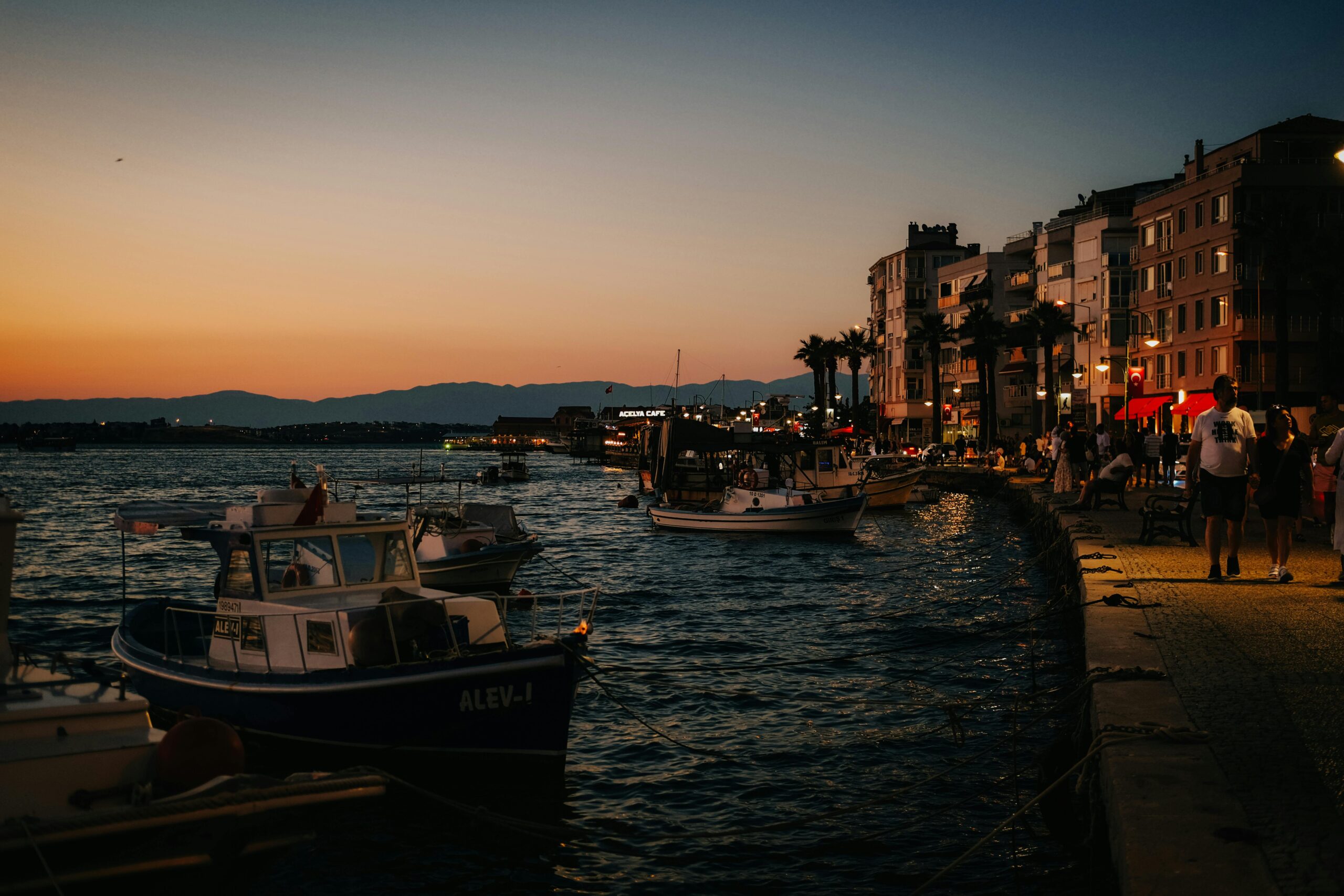 Ayvalık Pansiyonları: Ege’nin Cennet Köşesinde Huzurlu Bir Tatil İmkanın 2024